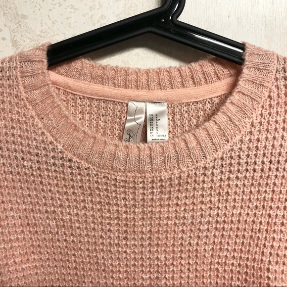 Forever 21 Waffle Knit Sweater - Picture 3 of 7